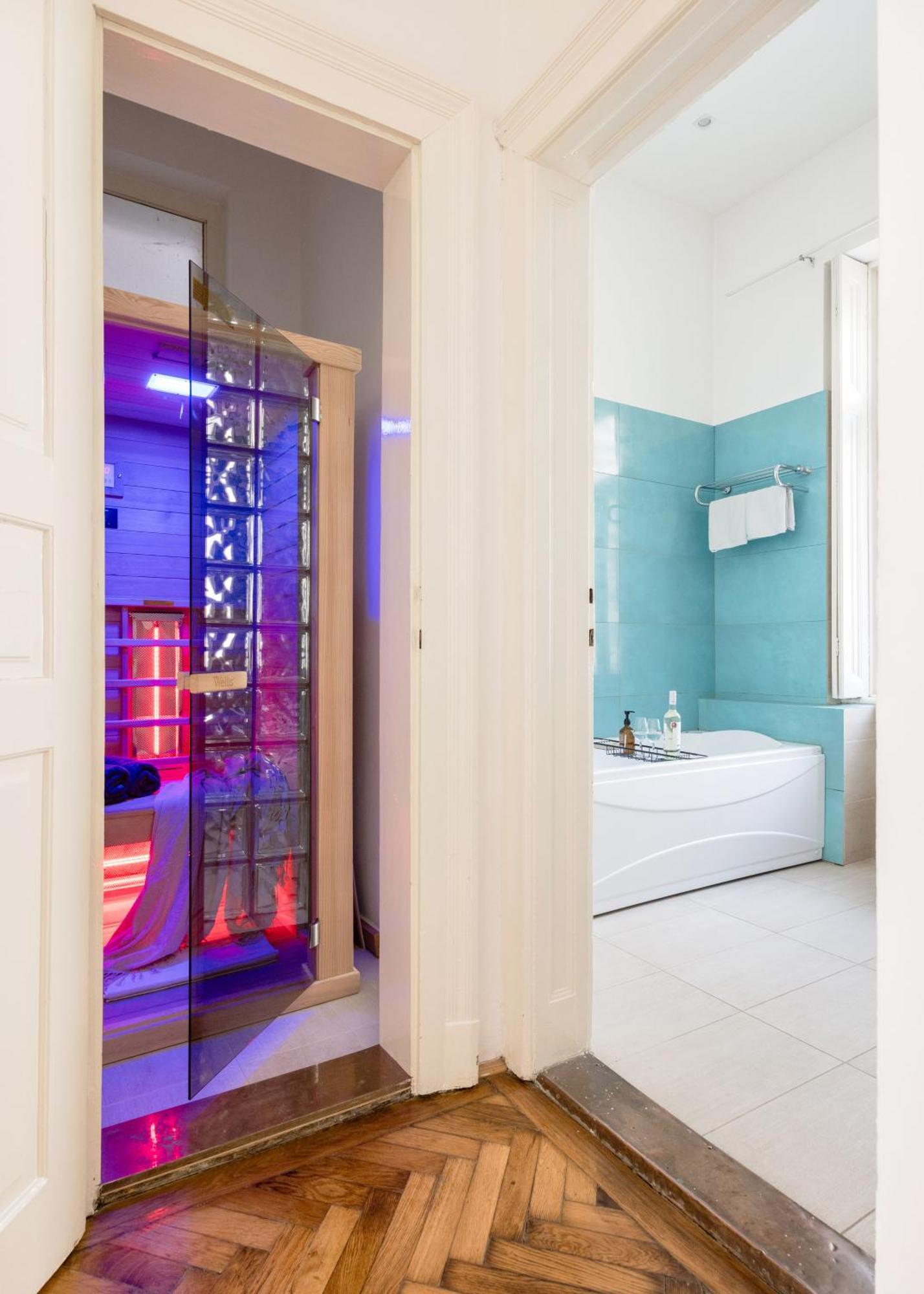Wellness Retreat With Sauna & Jacuzzi - 1 Min To Opera บูดาเปสต์ ภายนอก รูปภาพ